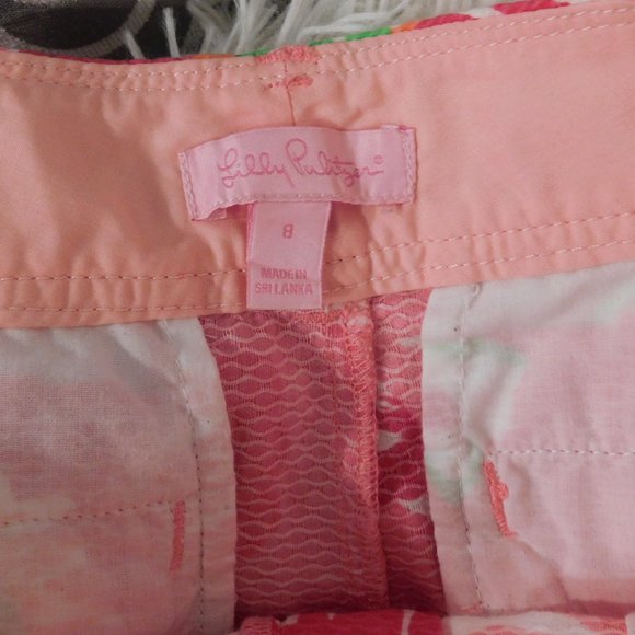 LILLY PULITZER Floral Print SHORTS Size 8 - Picture 2 of 3